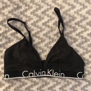 Calvin Klein Size Lg bra